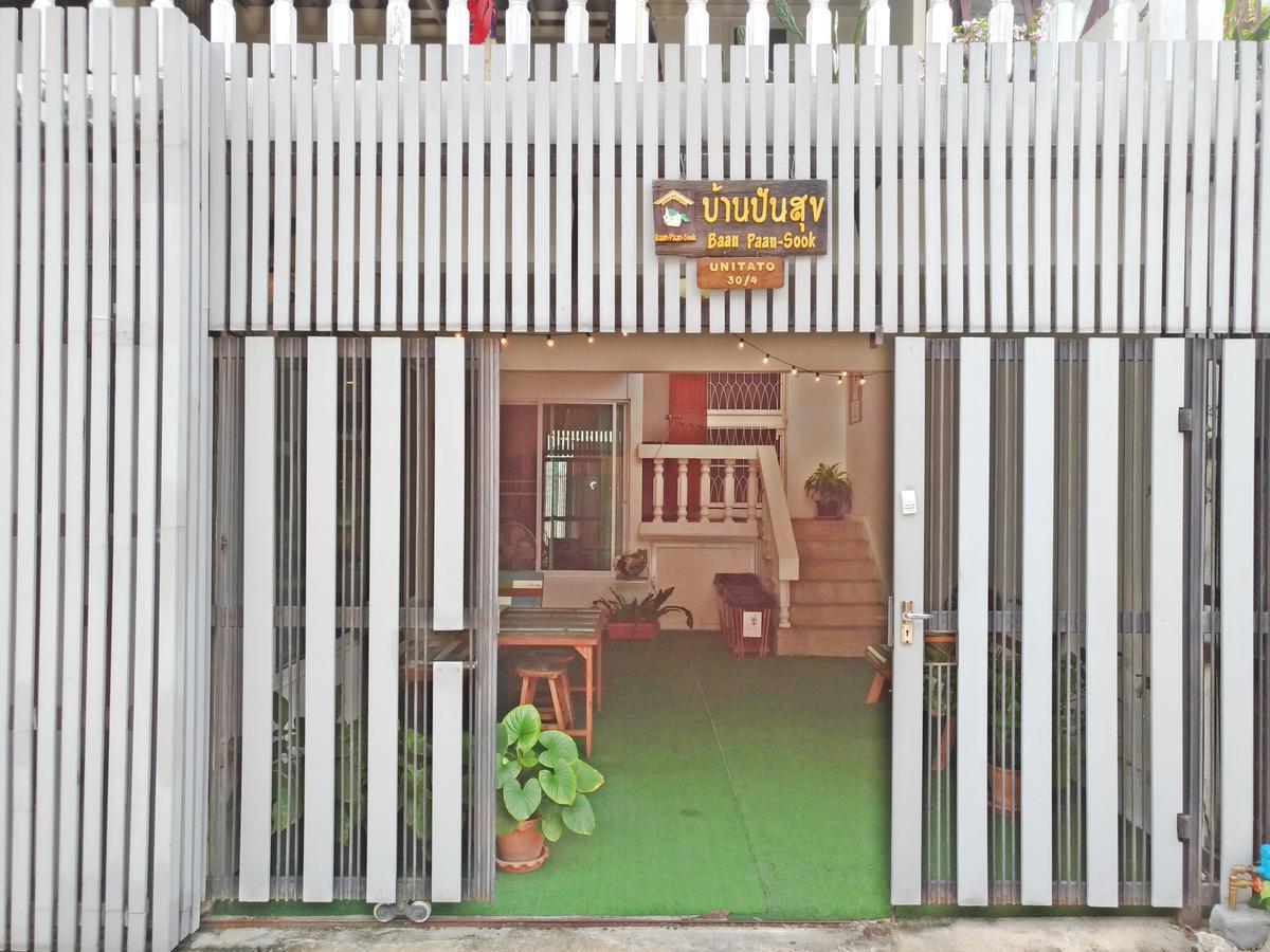Baan Paan Sook Unitato Hostel Bangkok Exterior photo